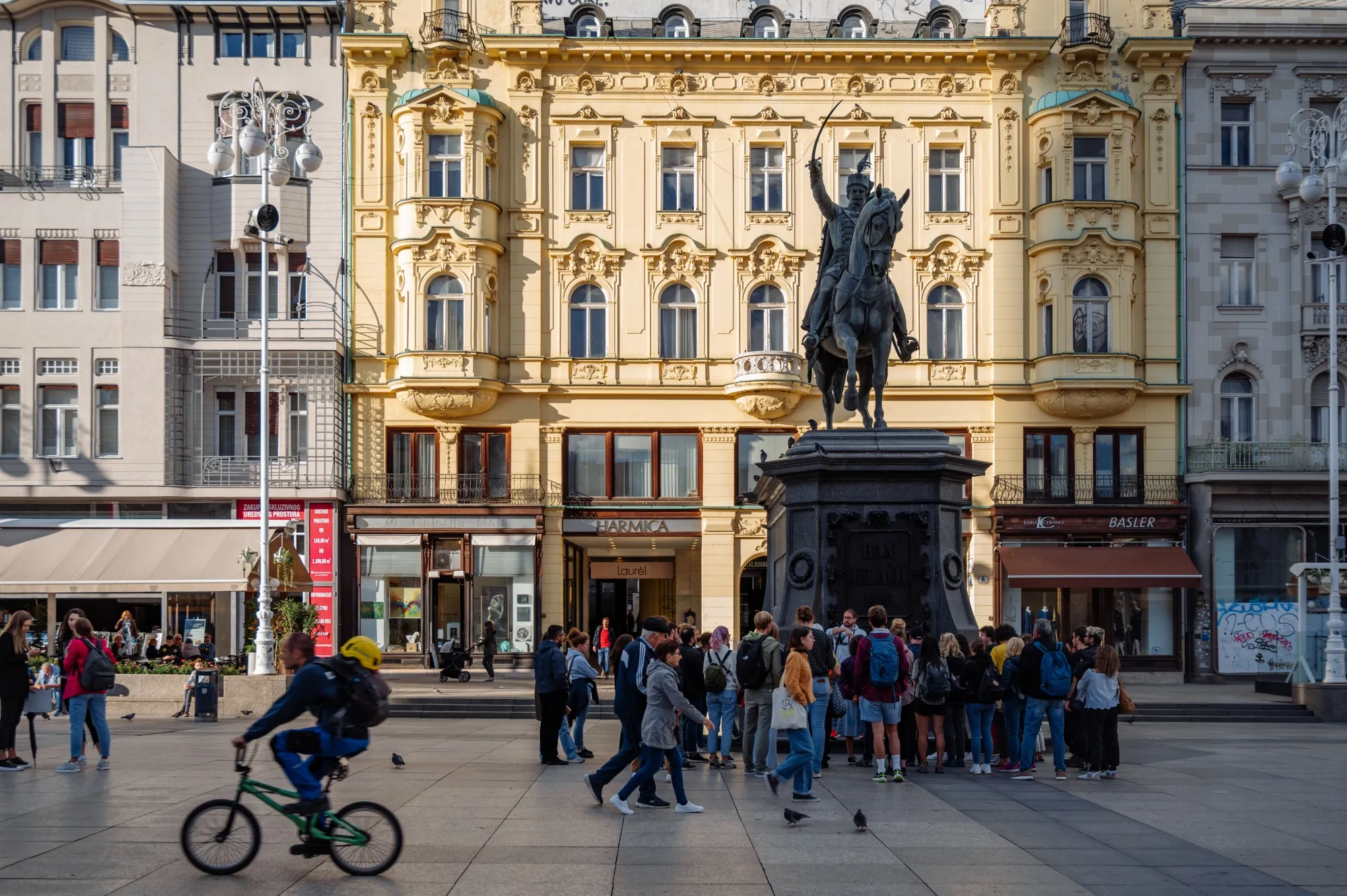 Tourists visit Ban Jelacic Square in Zagreb, Croatia. Photogrpaher: Petar Santitni/Bloomberg