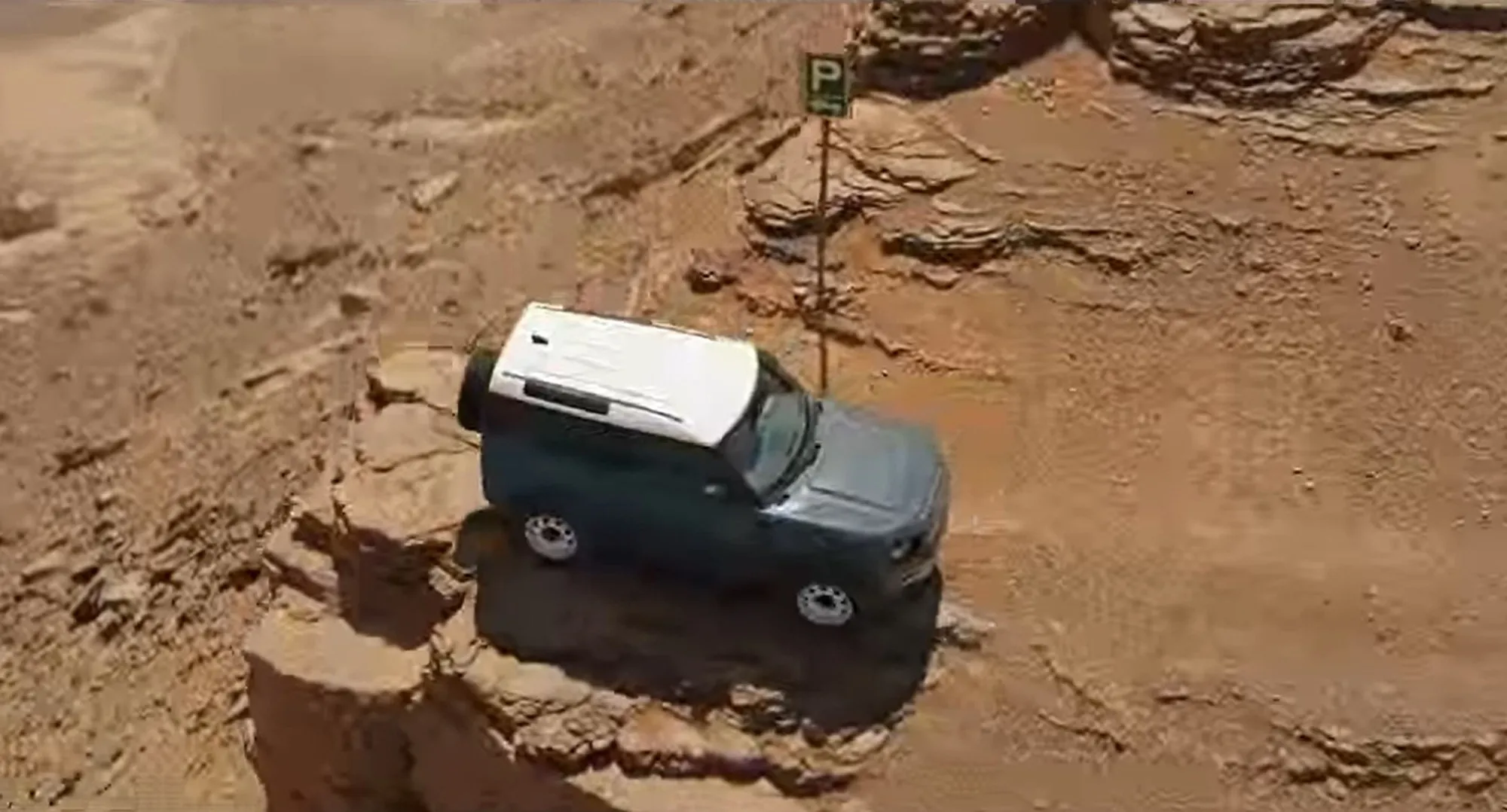 Land Rover Defender ads are banned for giving the misleading impression that the vehicle’s parking sensors could alert drivers to a cliff edge.