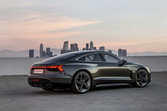 The Audi E-Tron GT Targets Tesla Using Porsche DNA