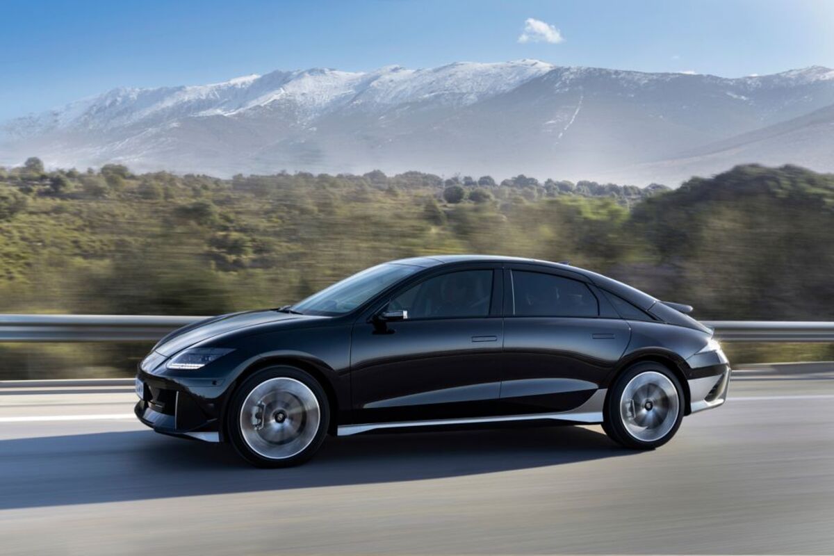 The 6 Best Electric of 2023: Buying Guide – Robb Report