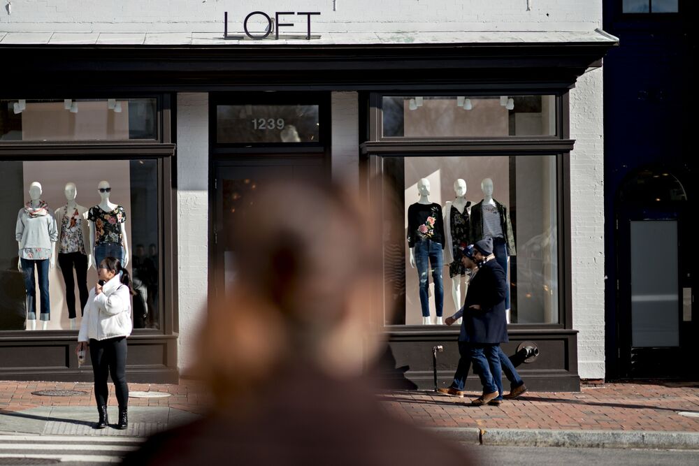 Sycamore Eyes Purchase Of Ann Taylor Loft Out Of Bankruptcy Bloomberg