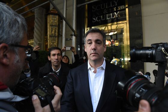 Ex-Trump Lawyer Michael Cohen Returns to Prison After Virus Furlough