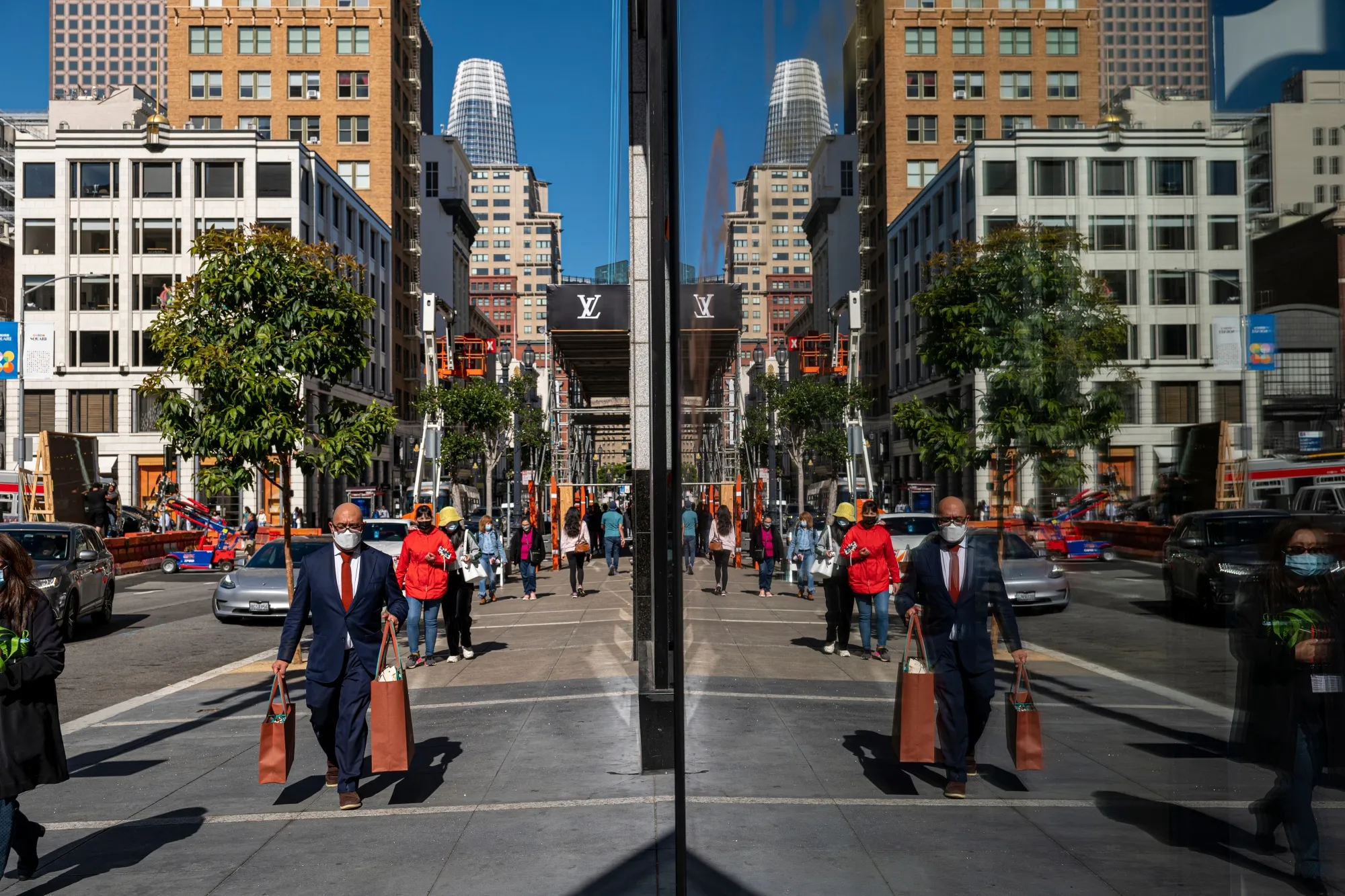 Shoppers in San Francisco, California, US.
