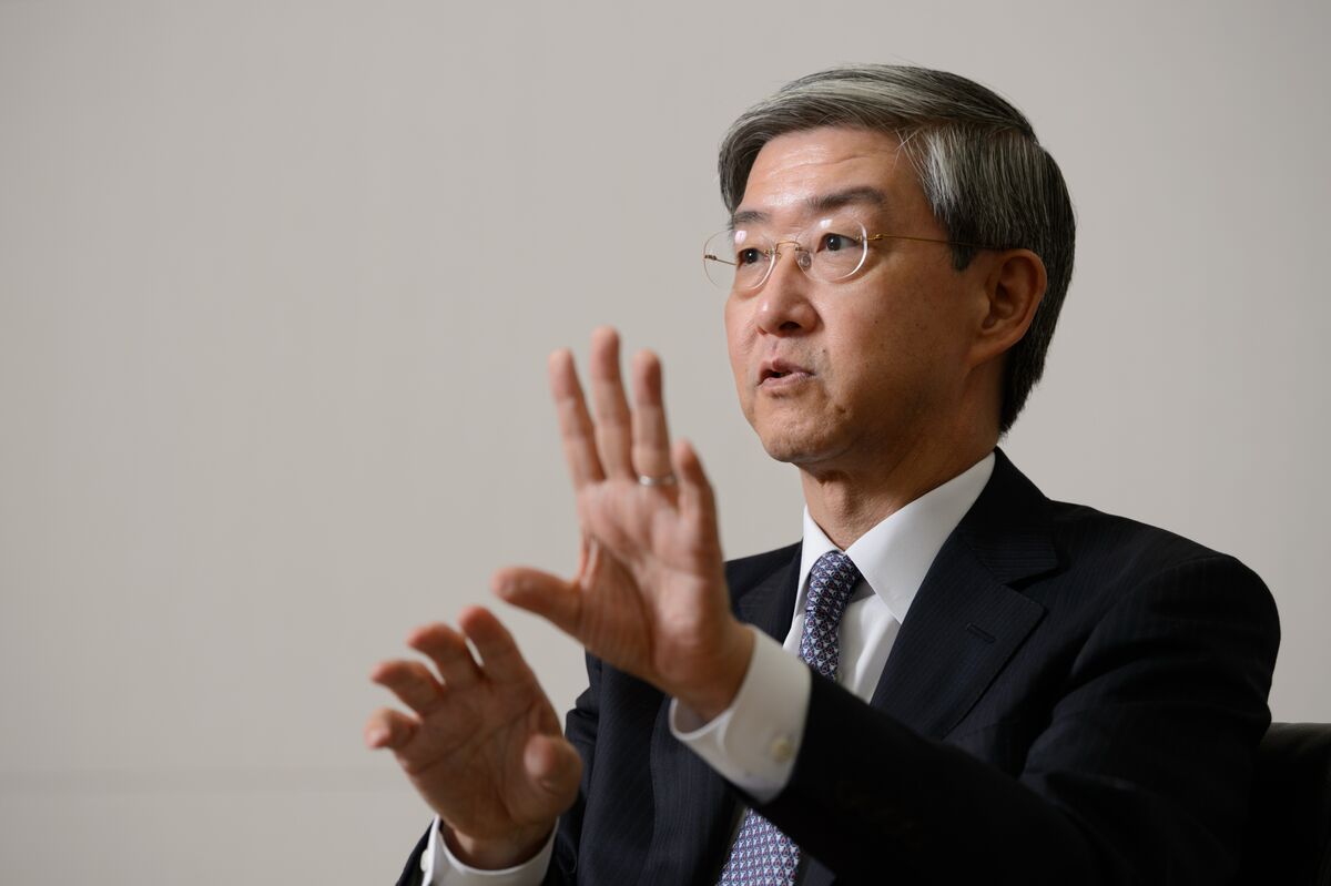 日銀審議委員に元三菱商事常務の増一行氏提示－ハト派・中村氏の後任 - Bloomberg