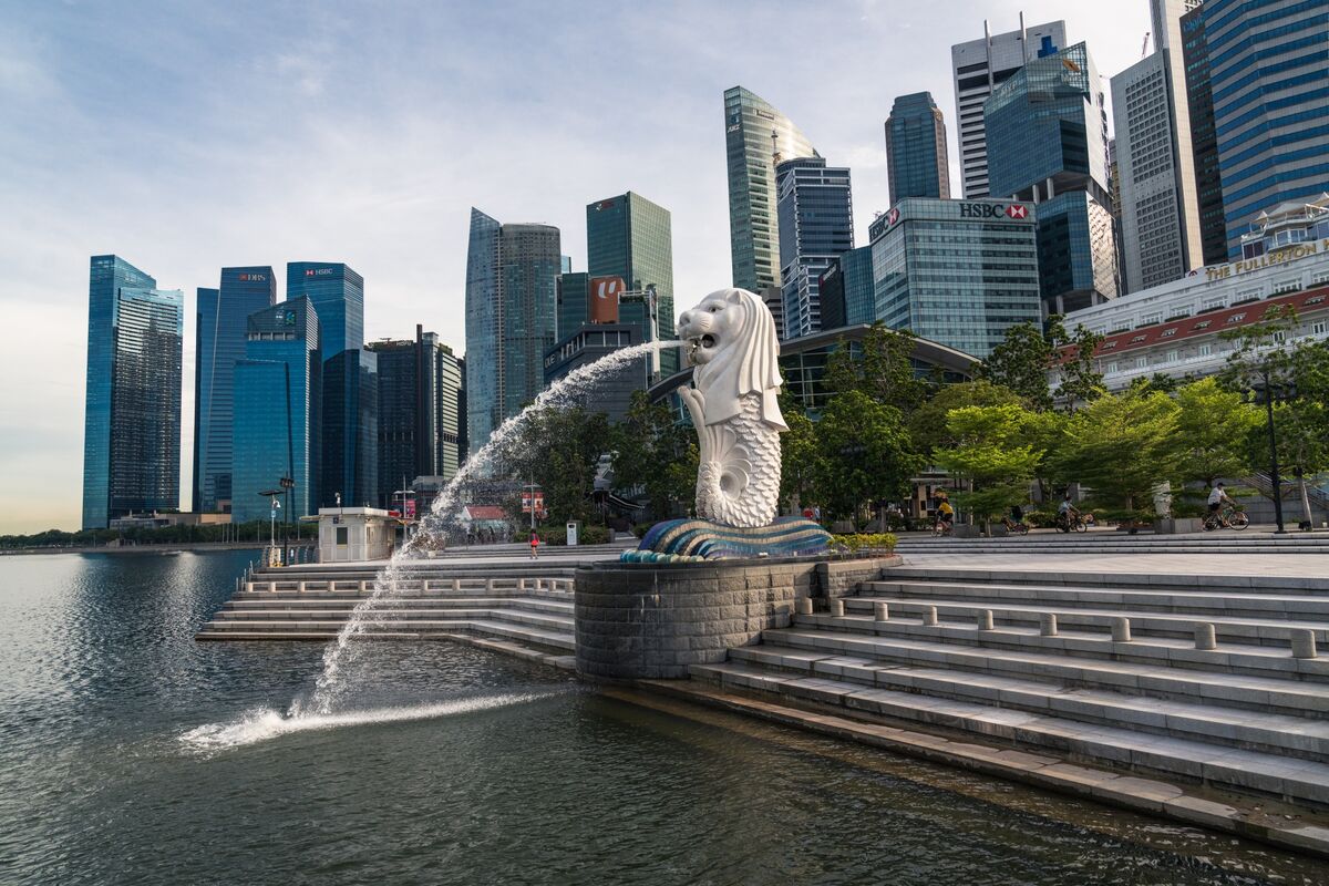 Singapore sees a steady return in 2021, as more stimulus is expected