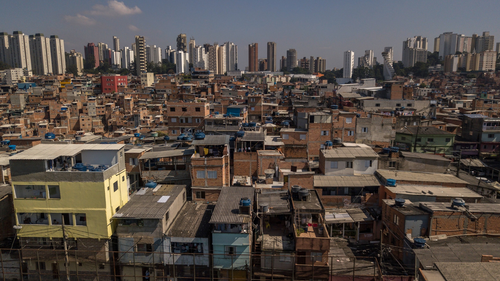 How One of Brazil's Largest Favelas Confronts Coronavirus - Bloomberg