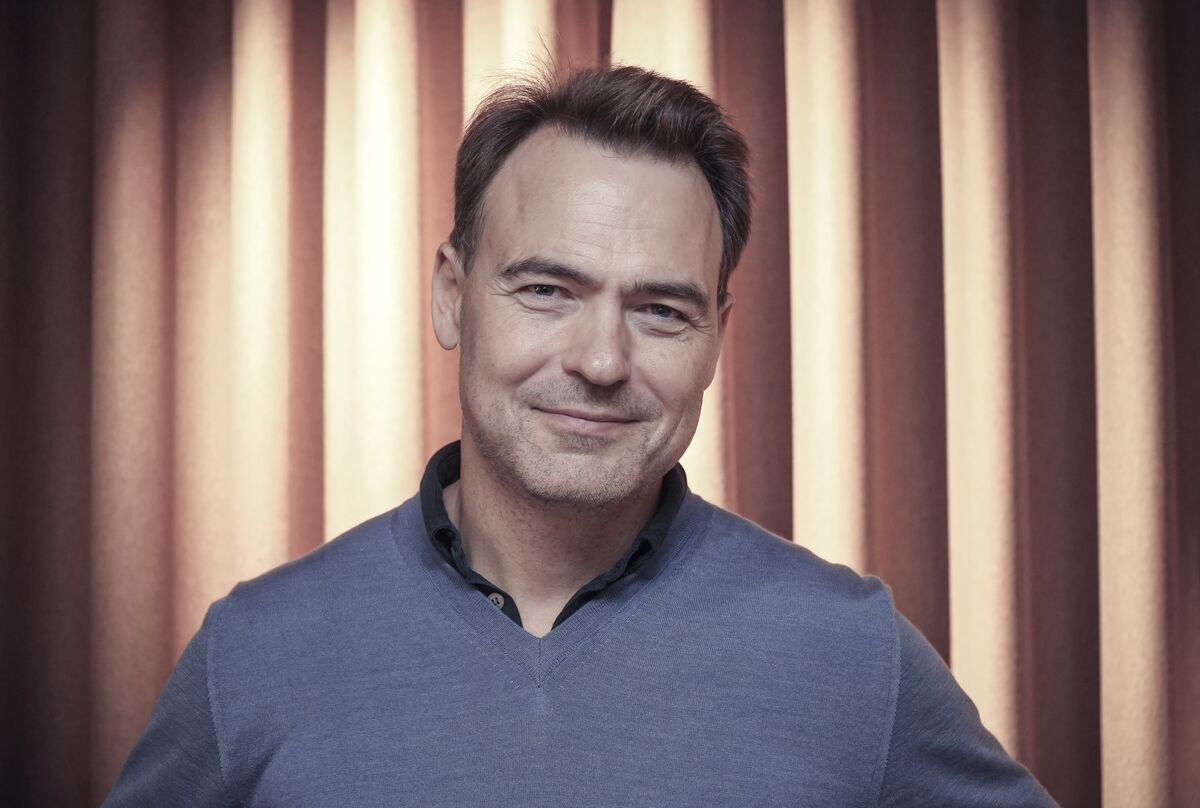 bloomberg.com - Christian Wienberg - Barclays Joins Bank Rivals Buying Stake in United Fintech