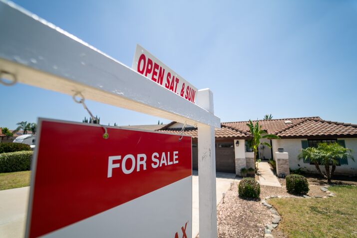 US Home Sales As Mortgage Rates Jump For Second Week