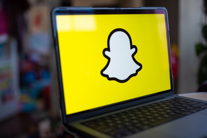 Snap Slides On Projected Sales Drop In Warning For Meta 