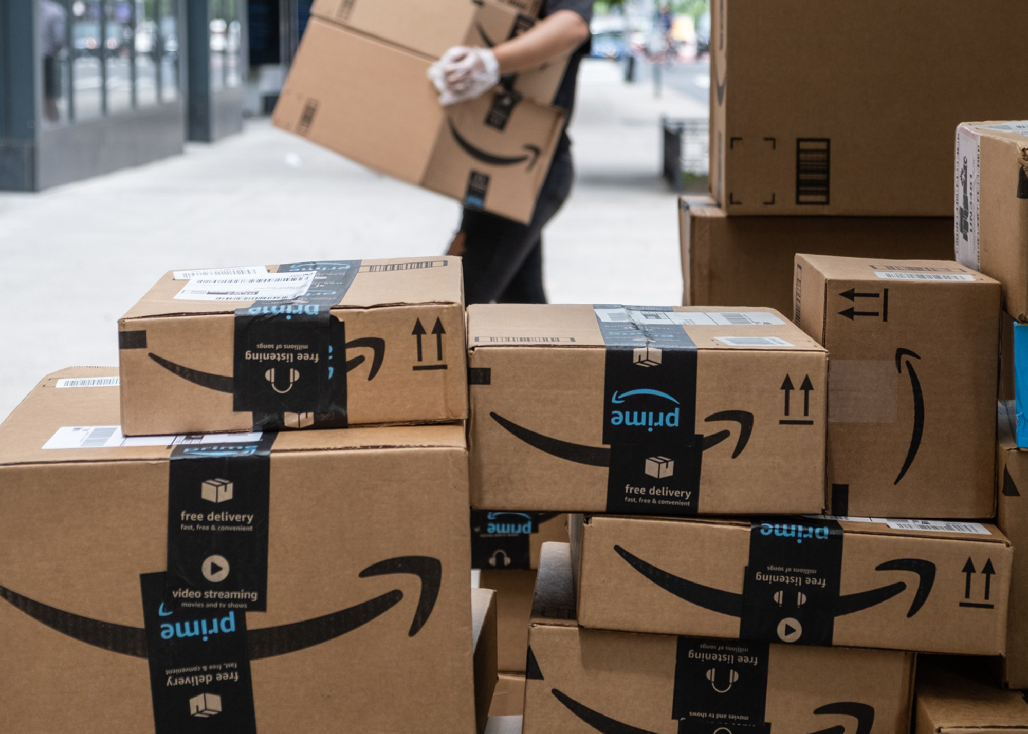 (AMZN) Stock Rises on Prime Day Sales - Bloomberg