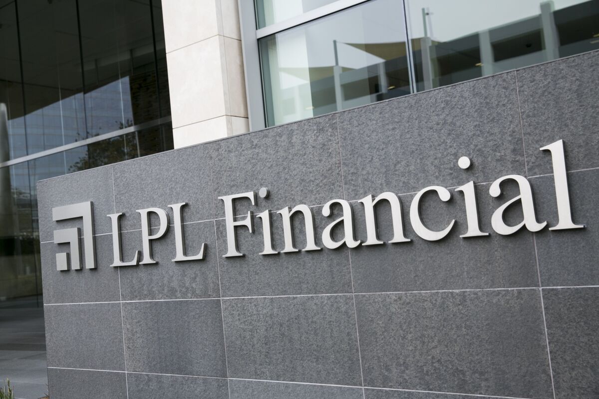 LPL Financial Names Interim CEO Rich Steinmeier Its Permanent Head ...