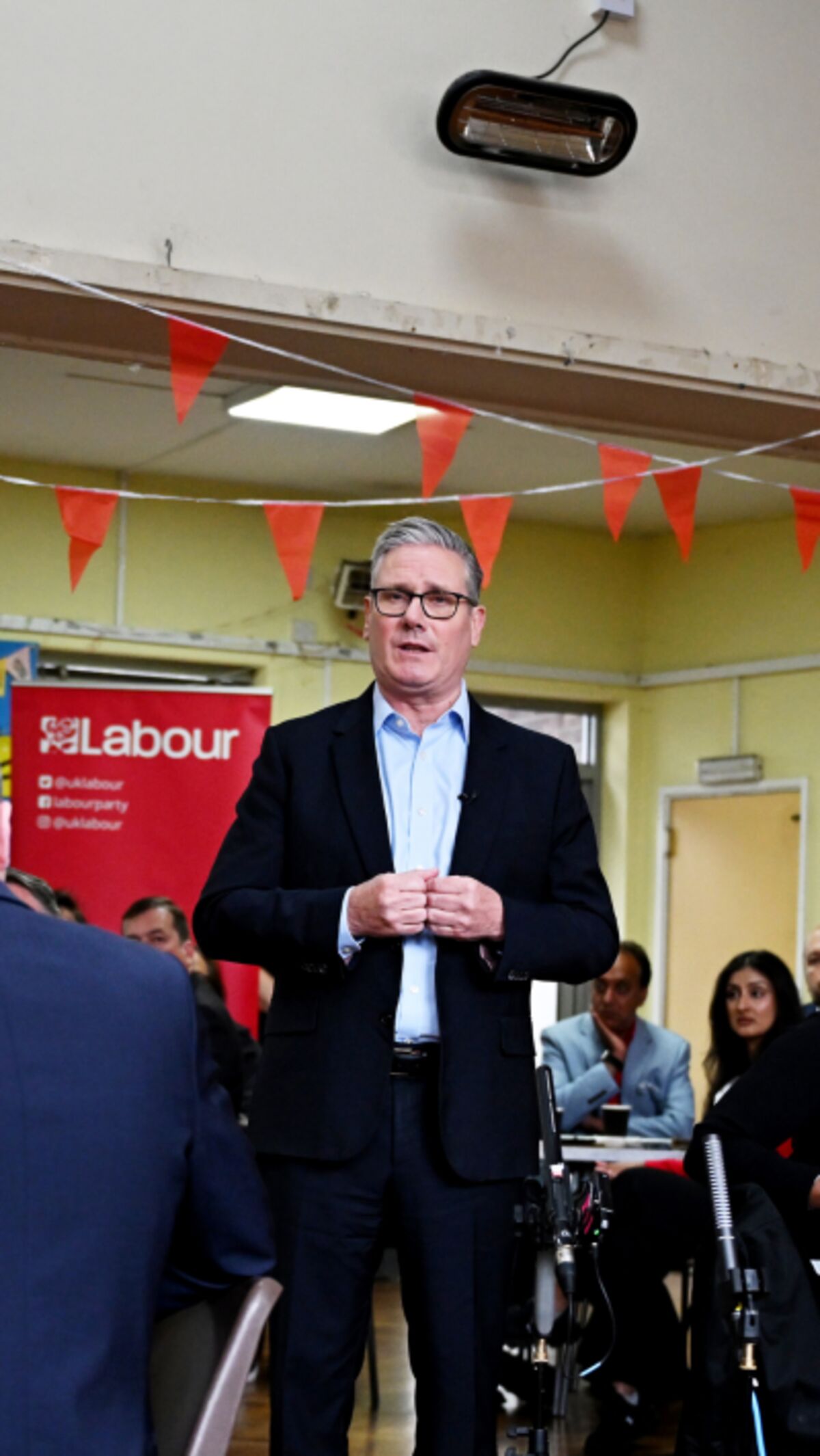 Centrism Offers a Solution to UK's Chaos