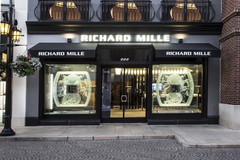 Been itching for some hands-on time with one of Richard Mille's work? Simply pop your head into their boutique at the foot of Rodeo Drive.