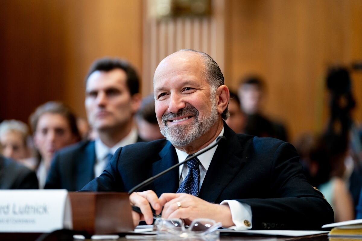 🟪"Howard Lutnick: Dazi sulle Parti di Aeromobili a Breve Termine"