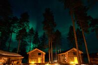 relates to This Arctic Retreat Offers Aurora Borealis Viewing and Much More
