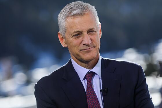 StanChart CEO Winters Points to U.S. and European Expansion