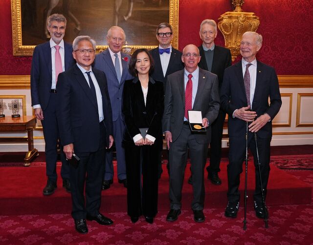 King Charles III (top row, 2nd left) with the recipients of the 2025 Queen Elizabeth Prize for Engineering, including Professor Geoffrey Hinton (top right), Nvidia CEO Jensen Huang (bottom left) and Li (bottom center). 