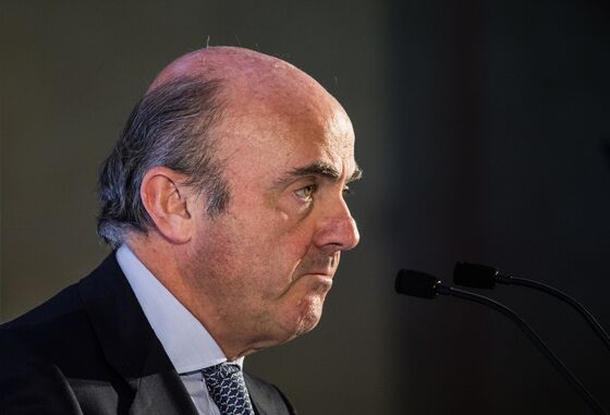 ECB Will Act If Inflation Expectations Deteriorate, Guindos Says