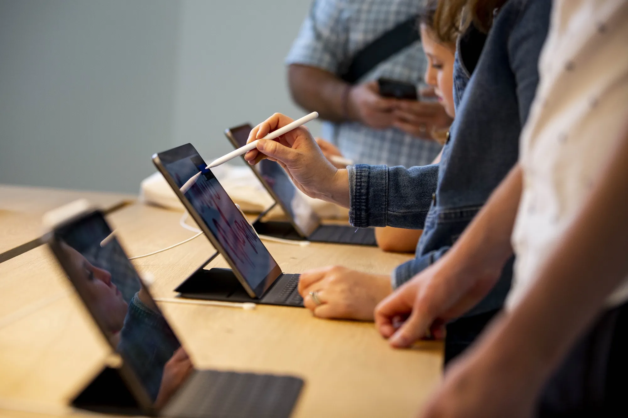 Inside The New Apple Inc. Carnegie Library Store 