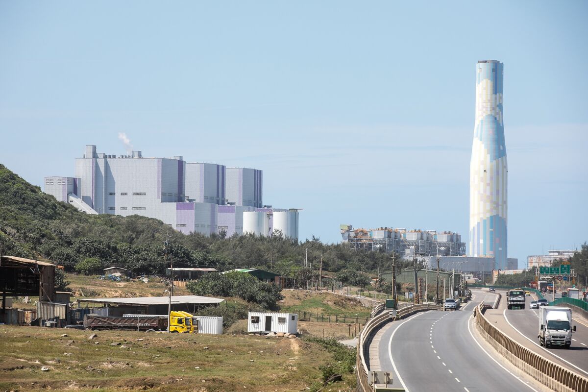 bloomberg.com - Sing Yee Ong - Taiwan Pivots to Coal Power as War Disrupts Global LNG Market