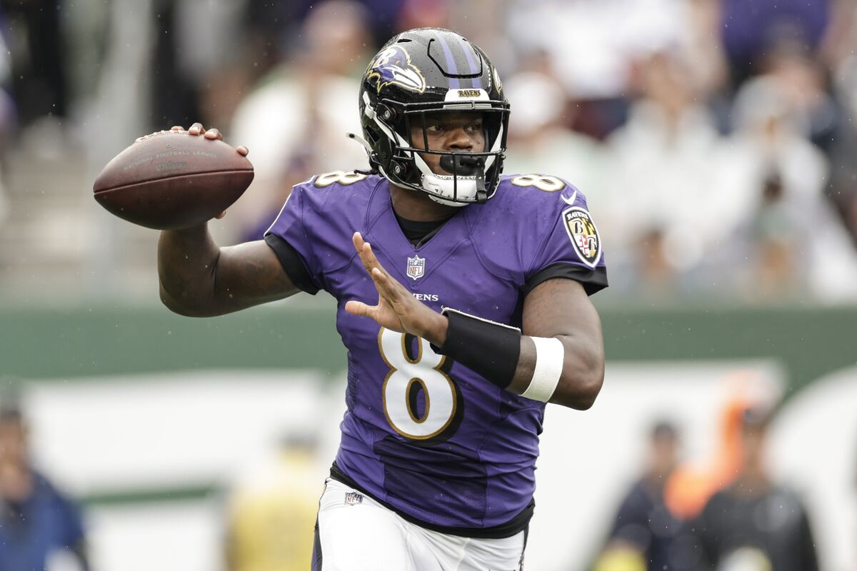 Lamar Jackson Remains Very Available, and It's Very Weird - WSJ