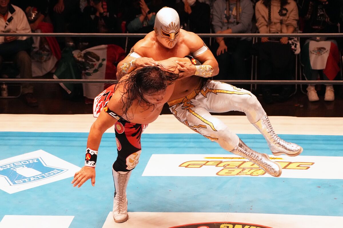 Latin America Needs Some Corporate Cage Matches Latin America Needs Some Corporate Cage Matches