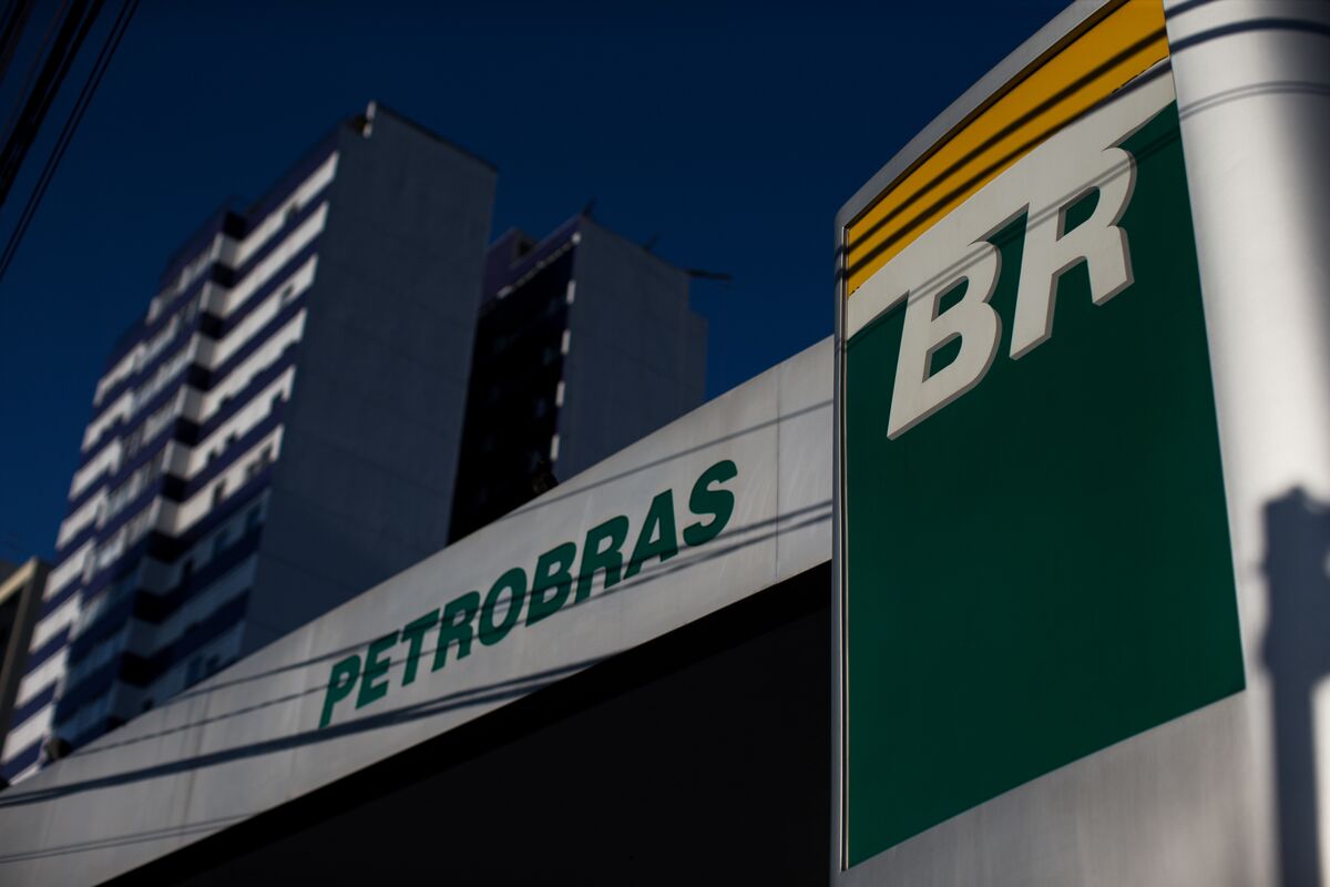 Petrobras Investors Come Out Ahead After Drama Over Dividends in Brazil