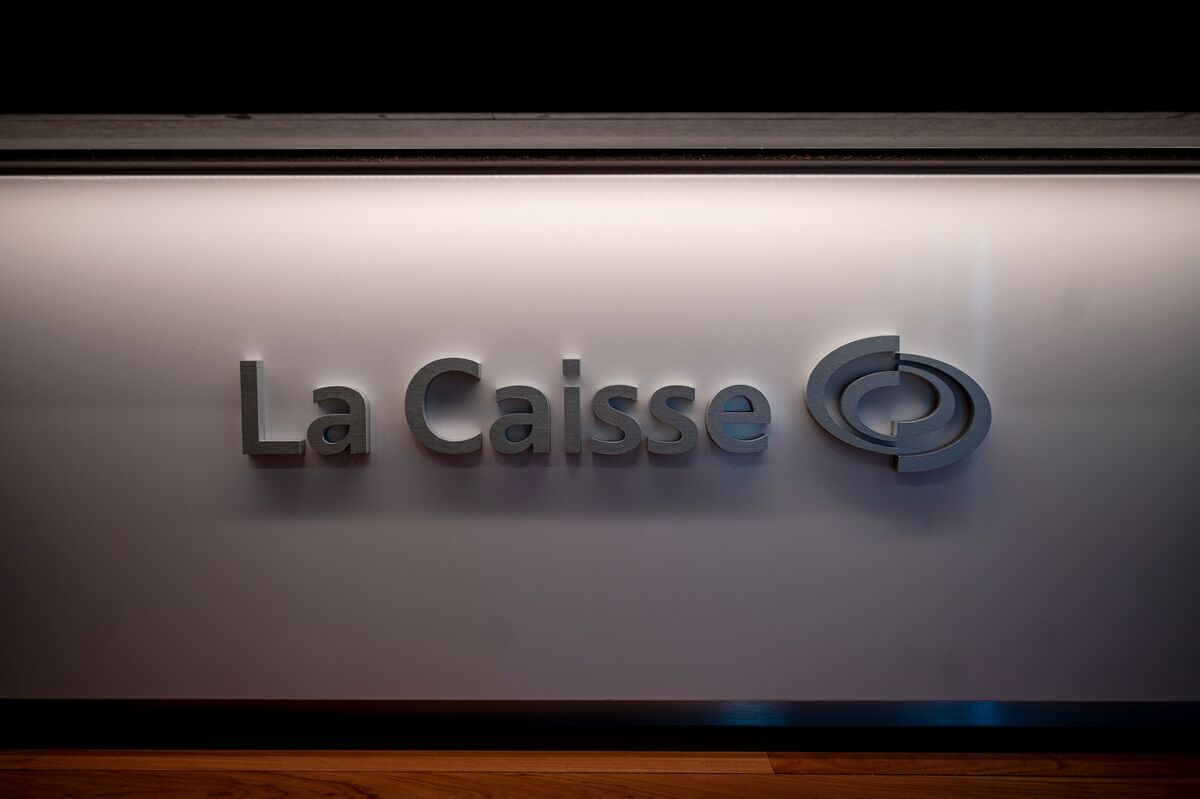 Pension Fund Manager La Caisse Sees the Downside of AI Mania
