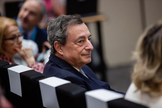 Sewing to Draghi Want Bank Union to Accelerate as Rivals Swarm