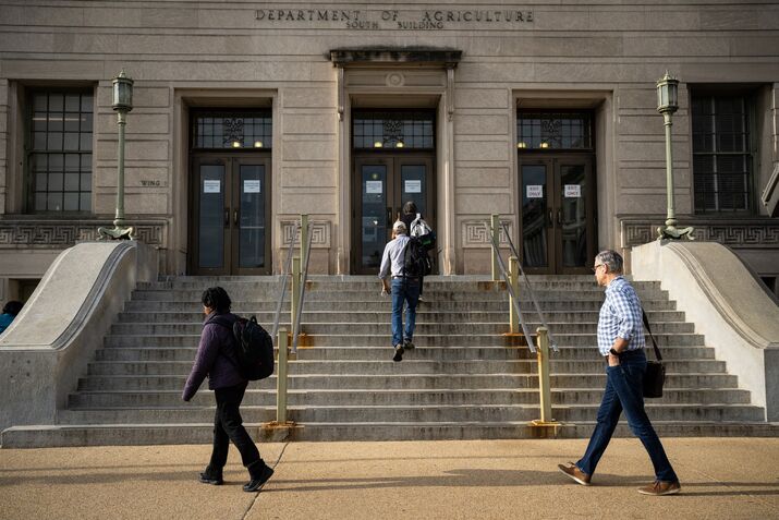 House GOP Drafts Cuts To Federal Employee Pension System