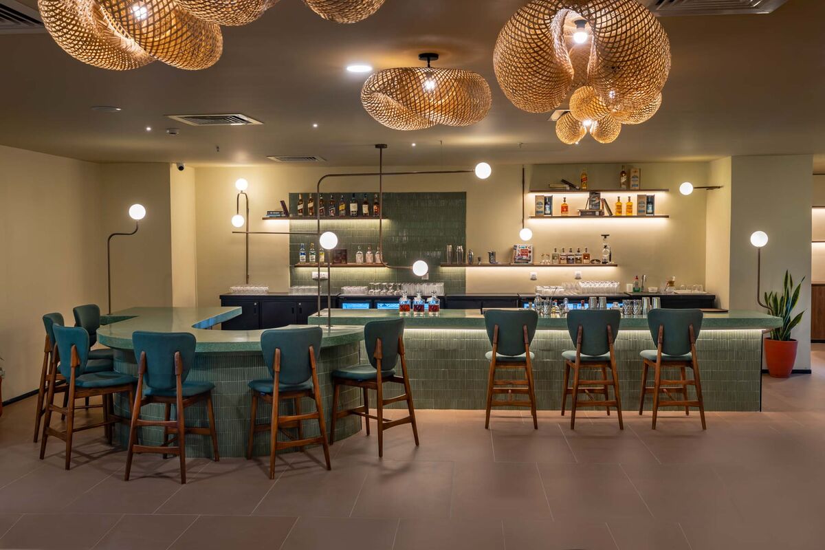 New Cocktail Lab in India Tests the Future of Drinking Worldwide - Bloomberg A Cocktail Lab in India Tests the Future of Drinking... 