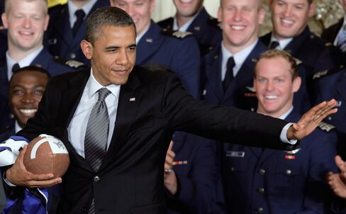 Obama Says NFL Needs to Get Regular Referees Back in Games