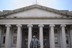 A Drought of Treasury Bills Risks Muddying End of Fed’s Balance-Sheet Tightening