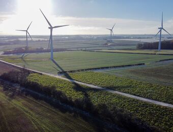 relates to UK Urged to Set Up Strategic Energy Reserve for Power Network