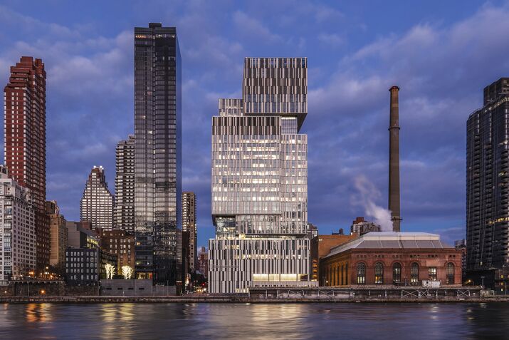 David H. Koch Center for Cancer Care at Memorial Sloan Kettering Cancer Center, Location: New York, New York, Architect: Ennead - Perkins Eastman