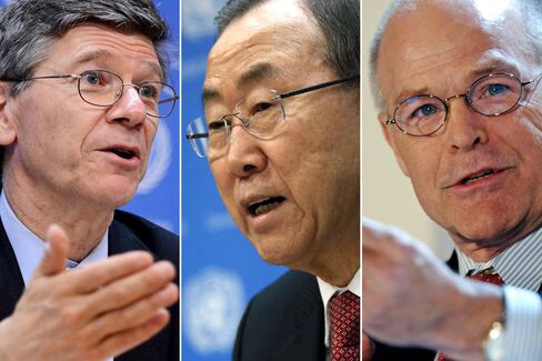 United Nations Secretary-General Ban Ki-moon (center) addressed a group of 150 scientists, religious leaders, and their entourage at the Vatican on April 28. The pope’s scientific advisory, the Pontifical Academy of Sciences, hosted an interfaith event dedicated to climate change and poverty. It was also co-sponsored by two other groups: a UN initiative called the Sustainable Development Solutions Network, led by Columbia University economist Jeffrey Sachs (left), and by Religions for Peace, a global interfaith organization led by William Vendley (right).