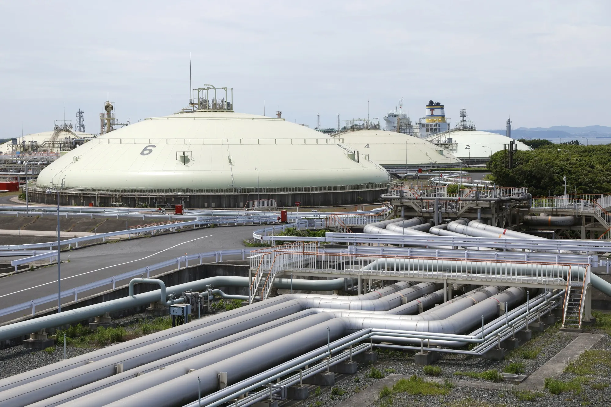 Hokkaido Gas Profits Halve Amid Rising Costs