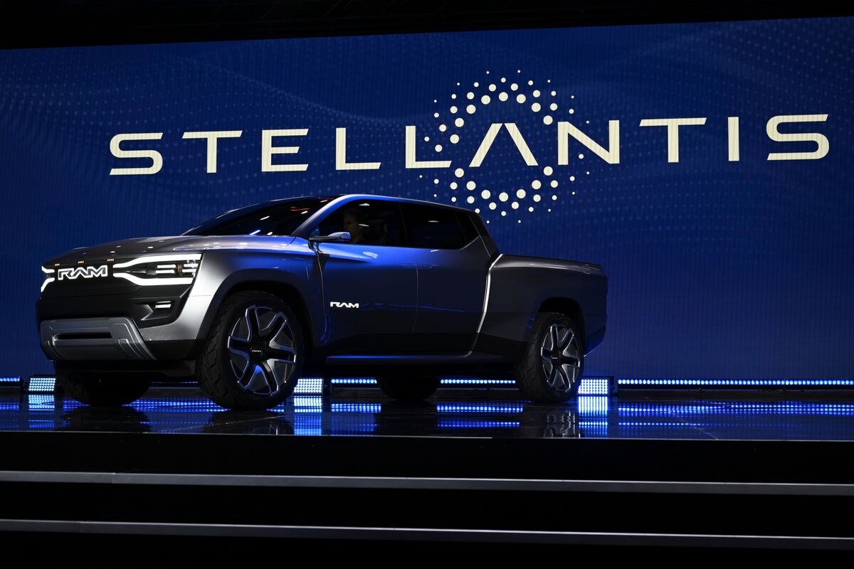 Stellantis Nears CEO Choice With Filosa Leading