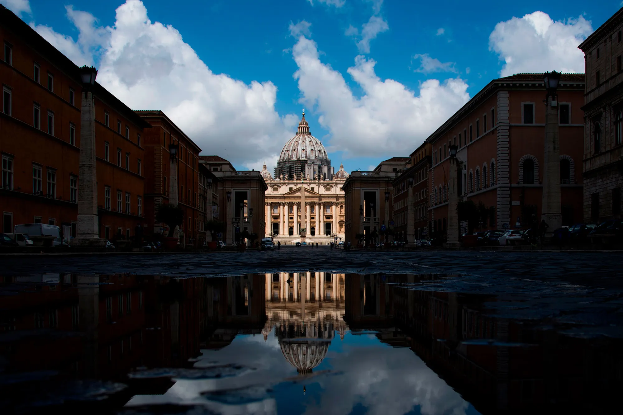 TOPSHOT-ITALY-VATICAN-HEALTH-VIRUS