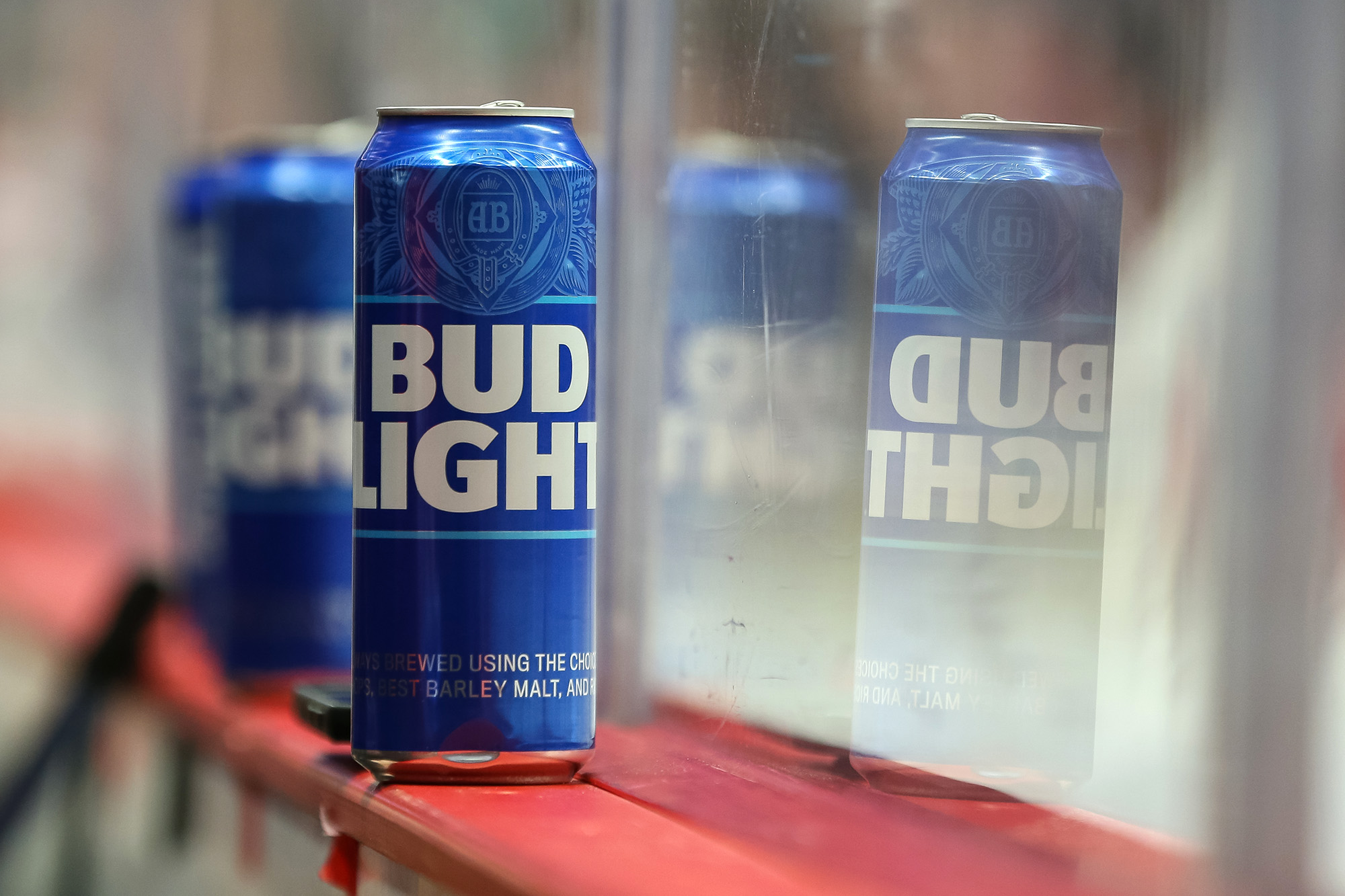 Bud Light Boycott on Dylan Mulvaney Can Downplayed by Beer Owner (ABI) -  Bloomberg
