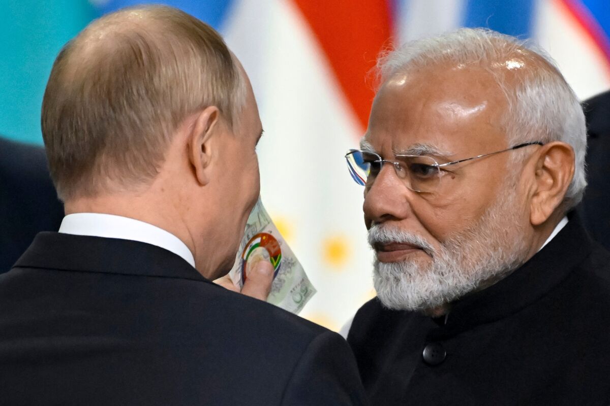 India Defends Time-Tested Russia Ties Amid US Tariff Threats