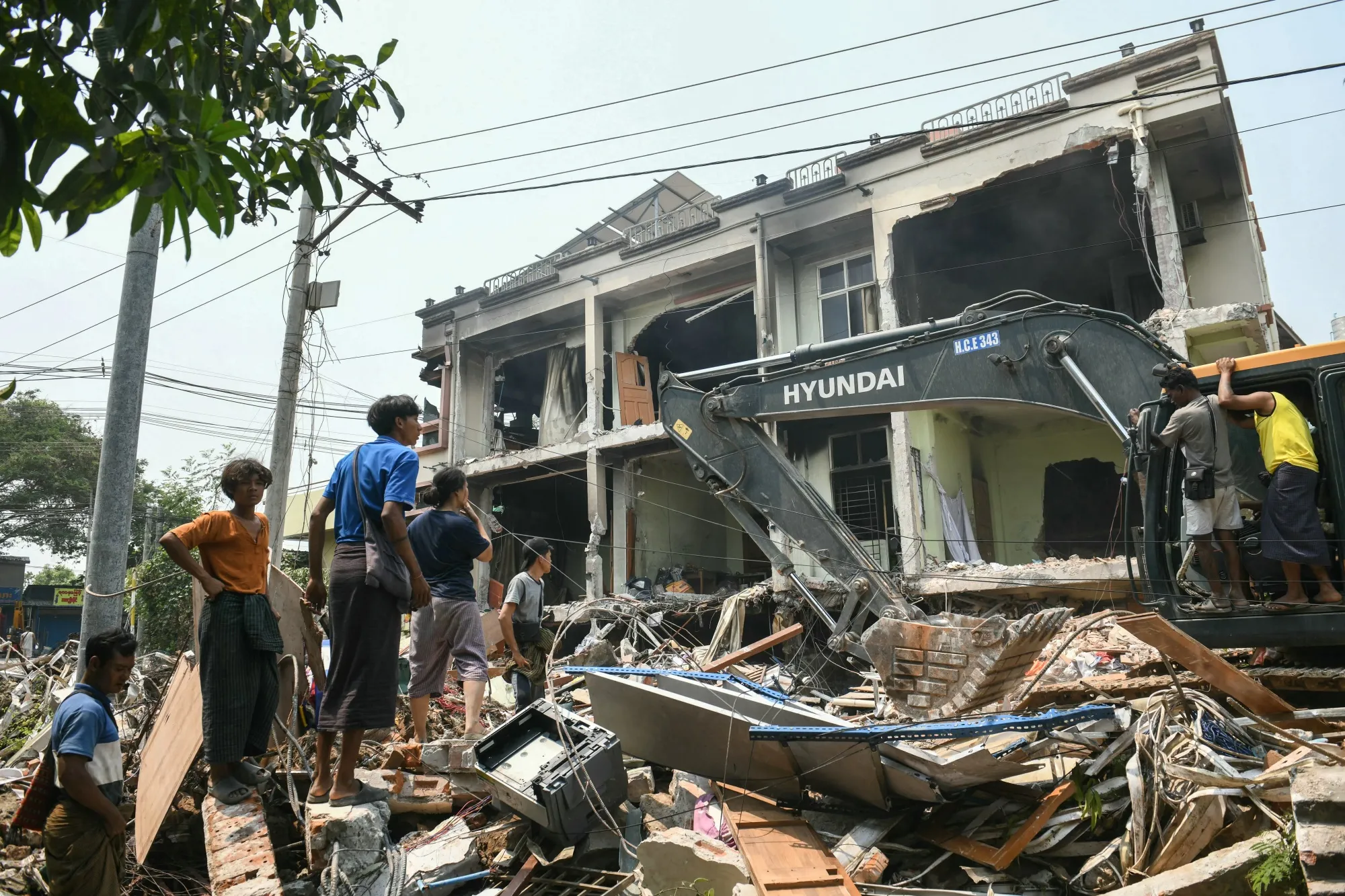 Search and rescue operations at a damaged building in Mandalay, Myanmar, on March 29.