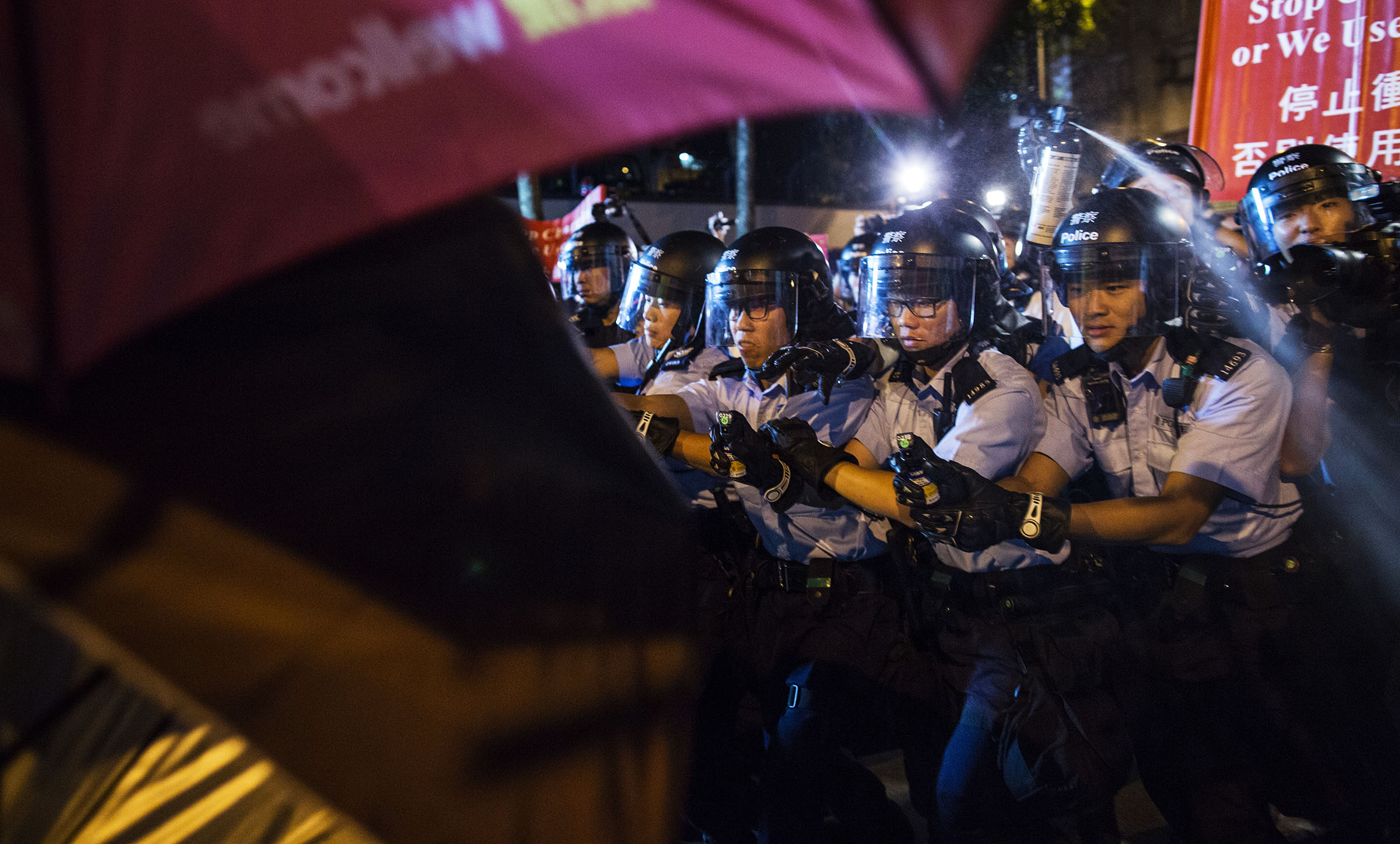 Hong Kong Protesters Defy Police Over Tighter China Controls - Bloomberg