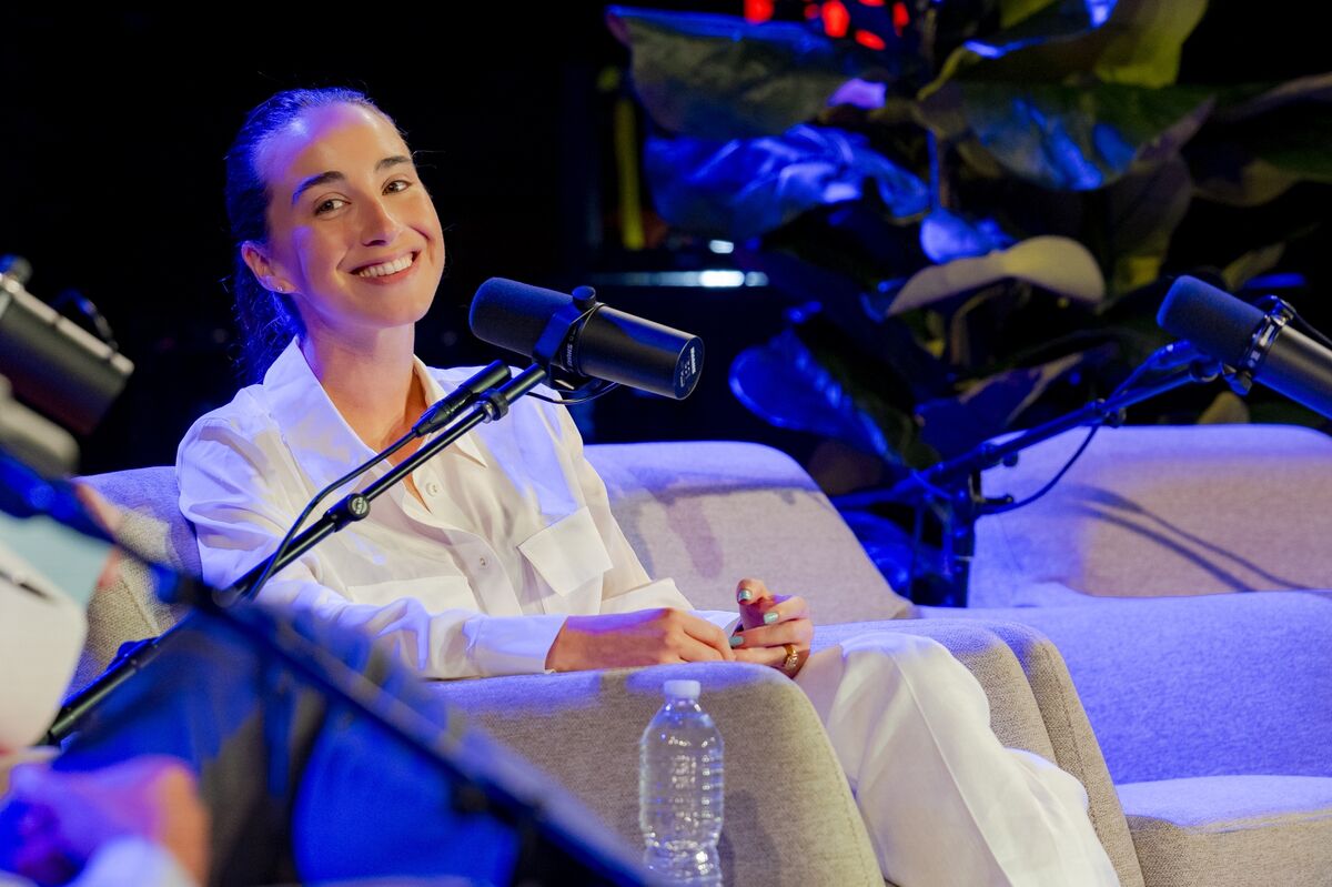 Emily Sundberg on How Nobody Is Coming to Save Gen Z