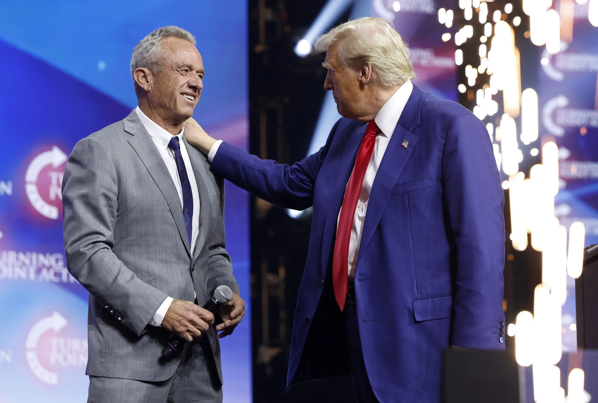 RFK Jr. Disavows Presidential Run, Pledges Loyalty to Trump - Bloomberg