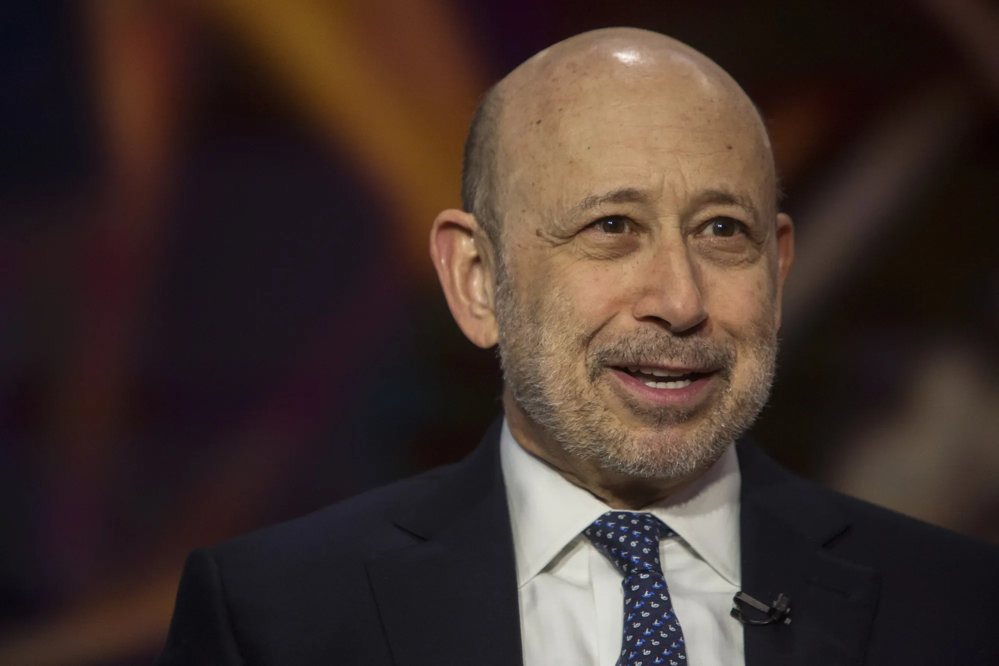 ビットコインの時価総額、バフェット氏とゲイツ氏の資産合計上回る - Bloomberg