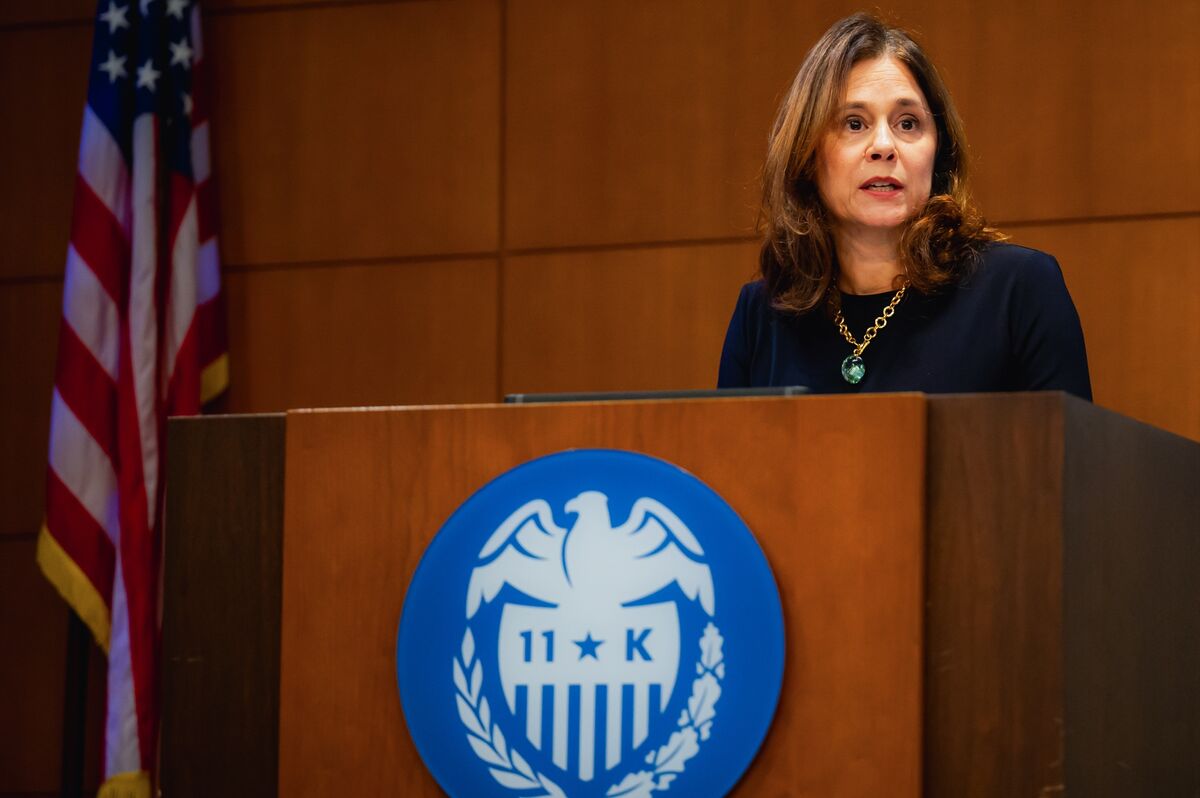 ⚫️ BLOOMBERG: Lorie Logan: Mantenere i tassi di interesse stabili nella riunione di dicembre della Federal Reserve