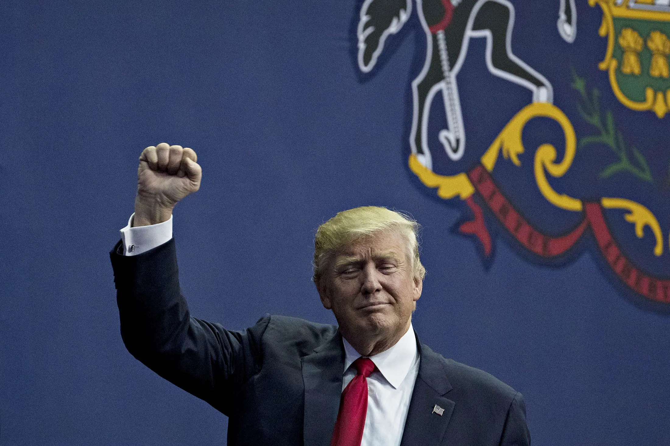 ドナルド・トランプ氏、世界の秩序を脅かしかねない－社説 - Bloomberg