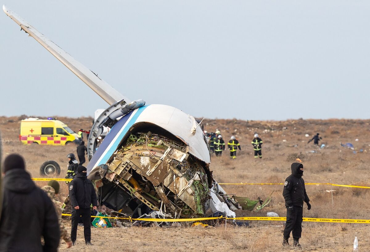 Putin Admits Russian Missiles Caused Azeri Jet Crash in December
