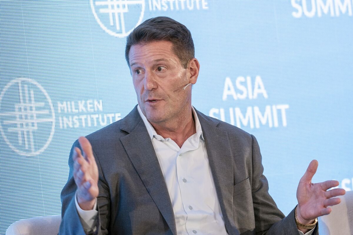 bloomberg.com - Christopher Palmeri - Candle's Mayer Says Ad-Backed Streaming 'Snuck Up' on Industry